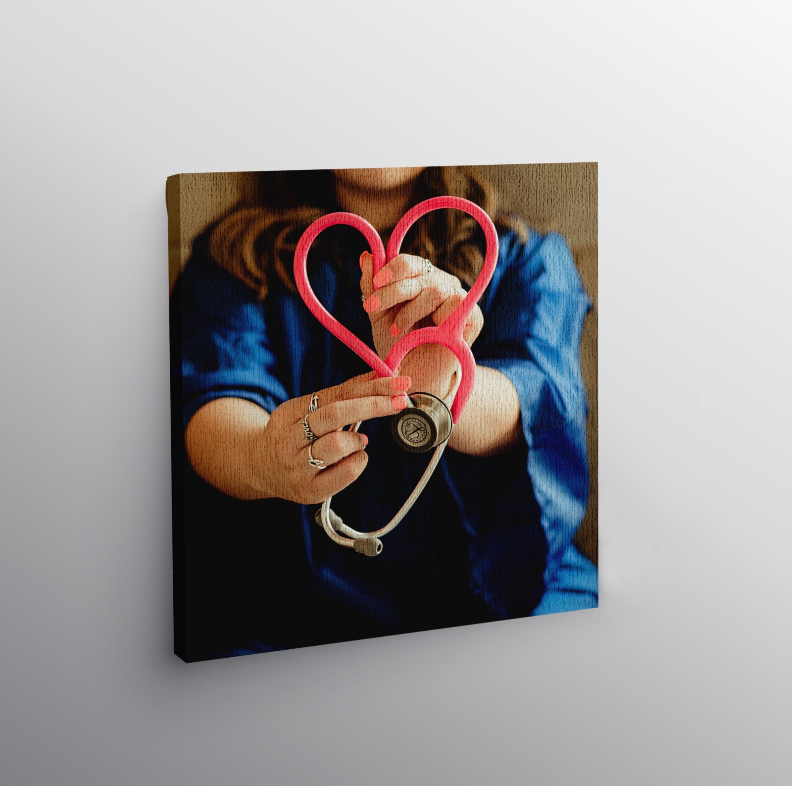 קנבס בריבוע 